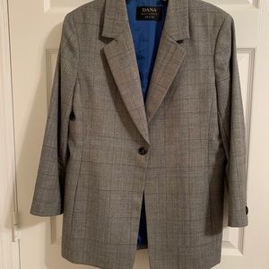 Dana Buchman Petite 2-Piece Jacket/Skirt